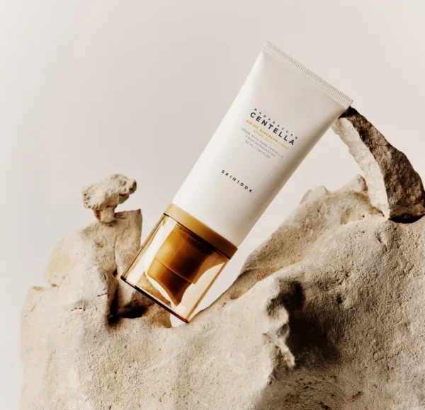 SKIN1004 Madagascar Centella Air-Fit Suncream Light SPF50+ PA++++