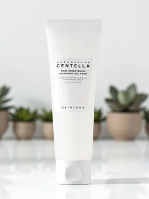 SKIN1004 Madagascar Centella Tone Brightening Cleansing Gel Foam